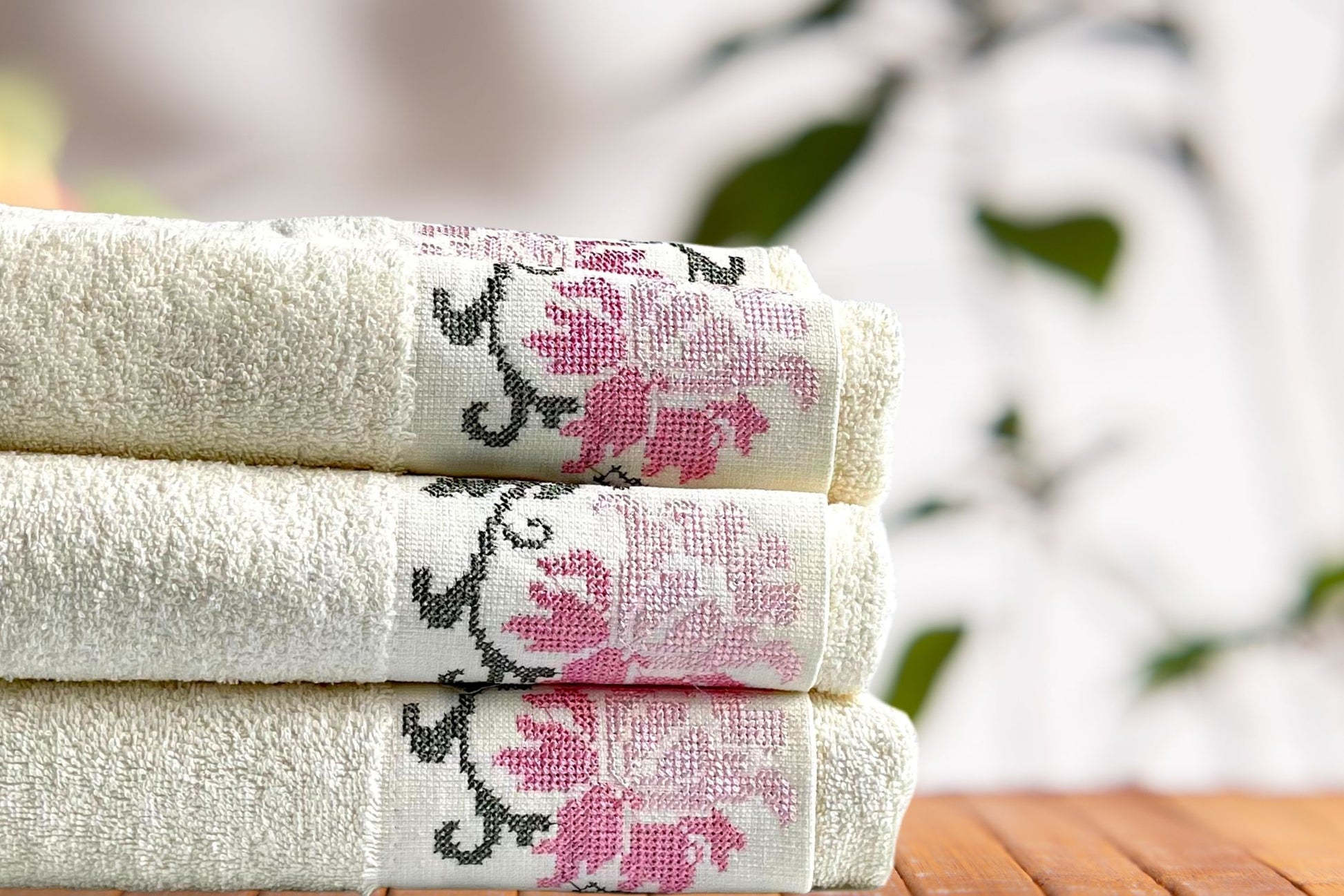 Embroidered Turkish Towel with Unique – Design | dorlihome Dorlihome Ethnic